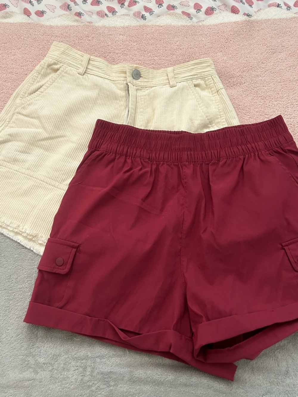 Women’s Elastic Waist Cargo Shorts - Burgundy get both for price of 1
